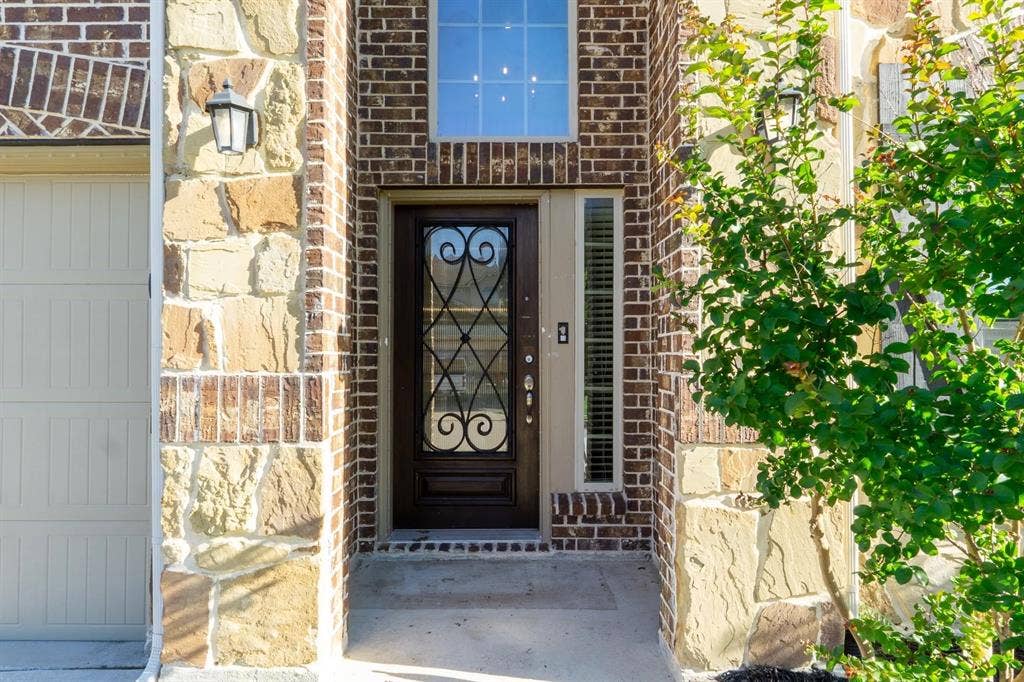 4 BR in Haslet