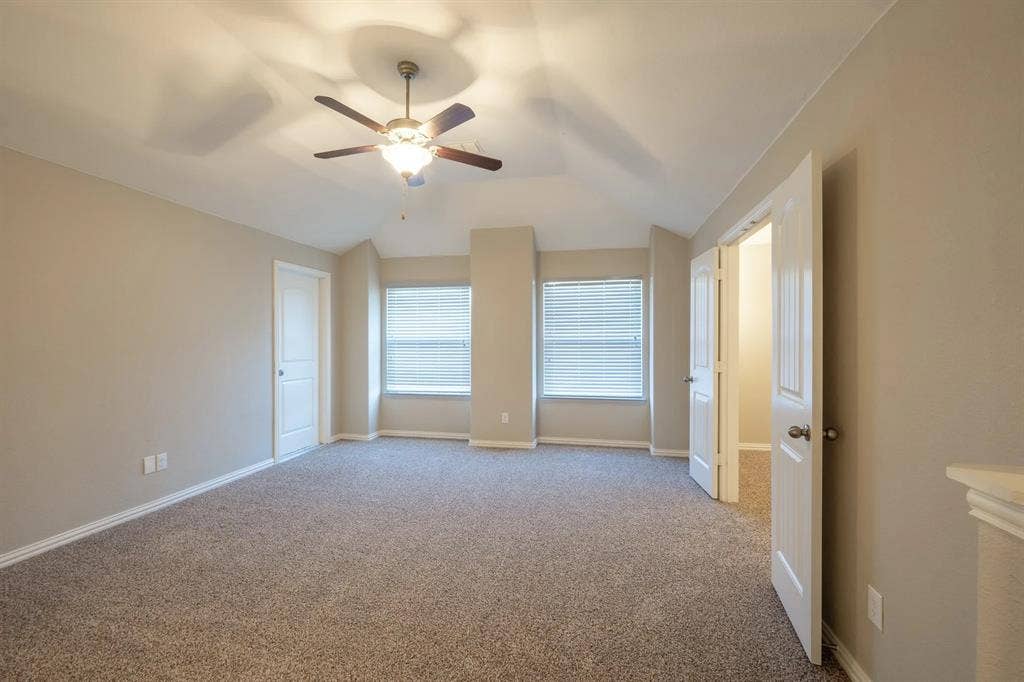 4 BR in Haslet