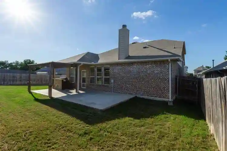 4 BR in Haslet