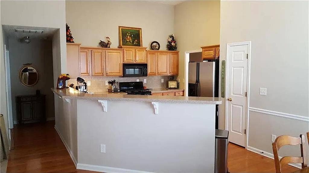 4 BR in Buford