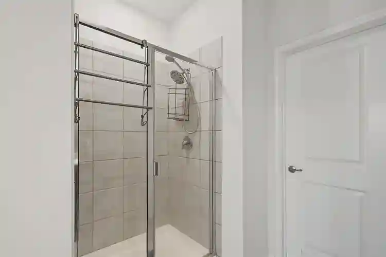 4 BR in Princeton