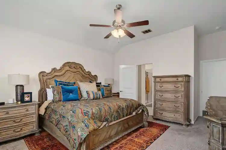4 BR in Princeton
