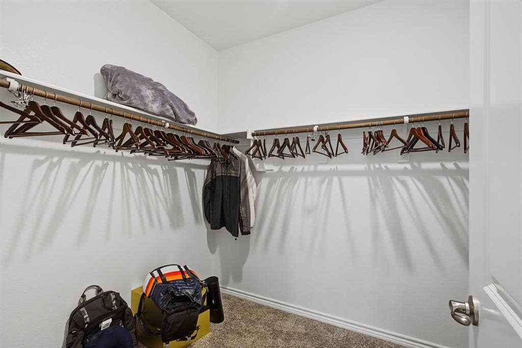 4 BR in Princeton