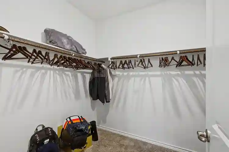 4 BR in Princeton