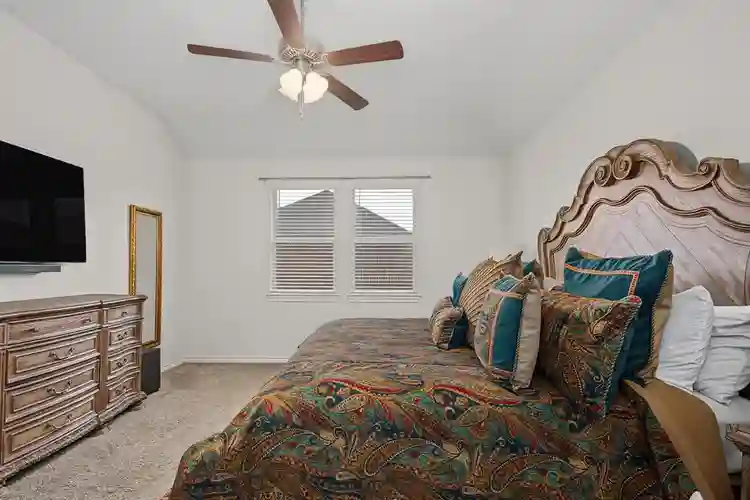 4 BR in Princeton