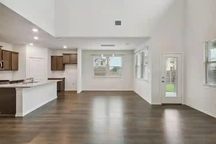 4 BR in Princeton