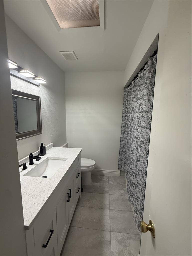 Furnished rooms for rent!!!
