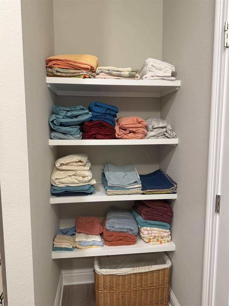 Roommate needed