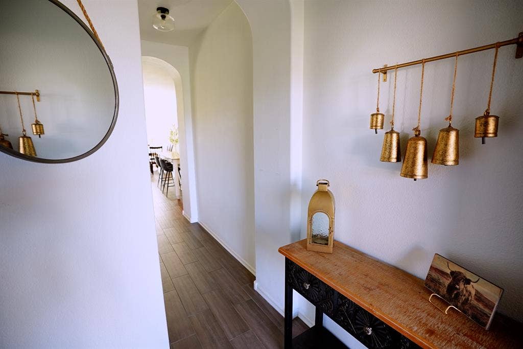 Furn. Room for Rent Utilities Inc.