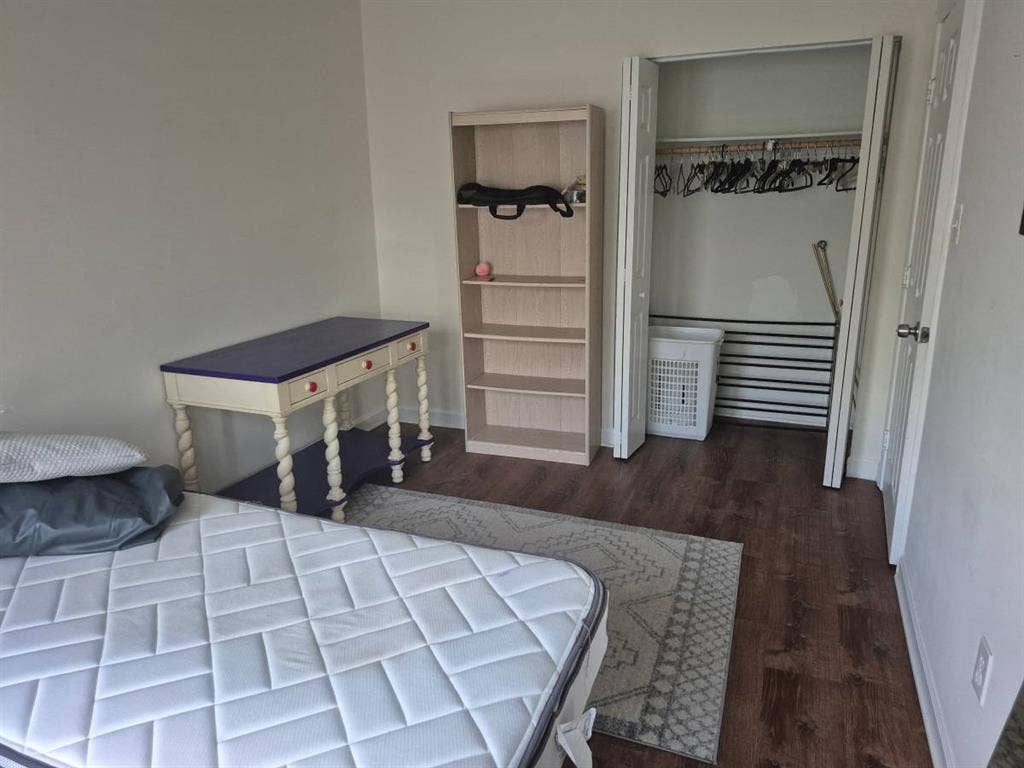 Room for Rent – Arlington Virginia