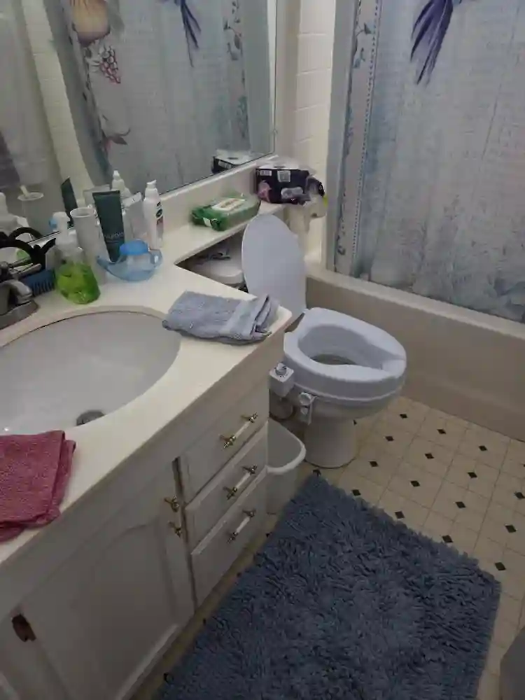 Room for rent in Senior Park