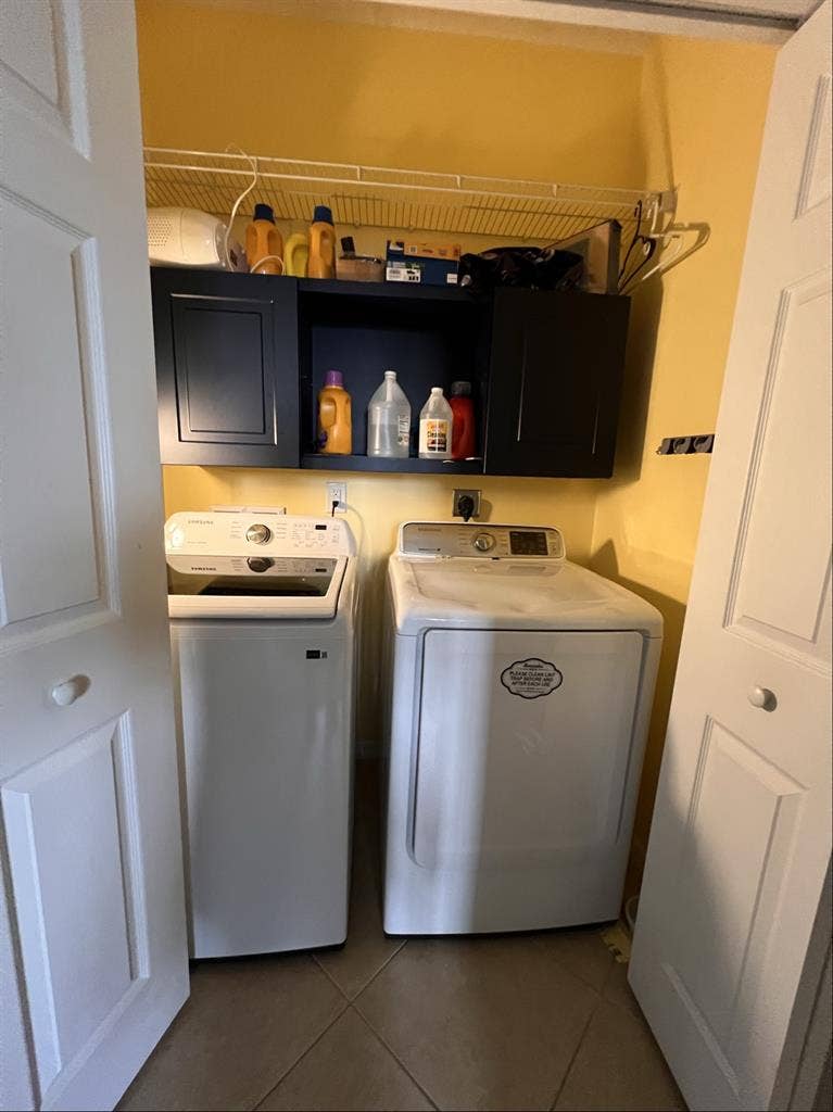Furnished Condo to Share