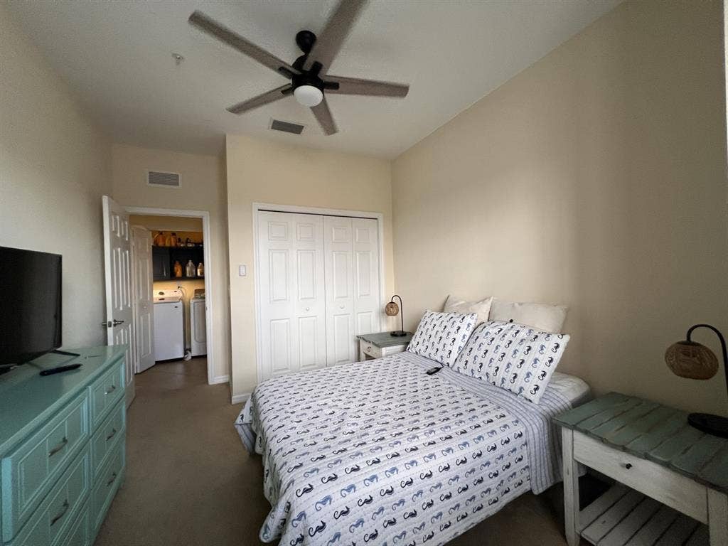 Furnished Condo to Share