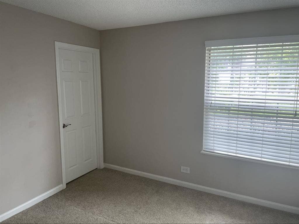 Room in Naperville