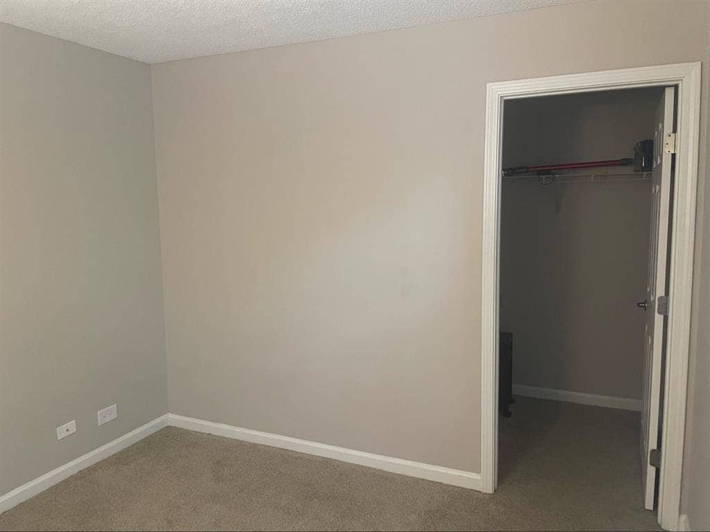 Room in Naperville