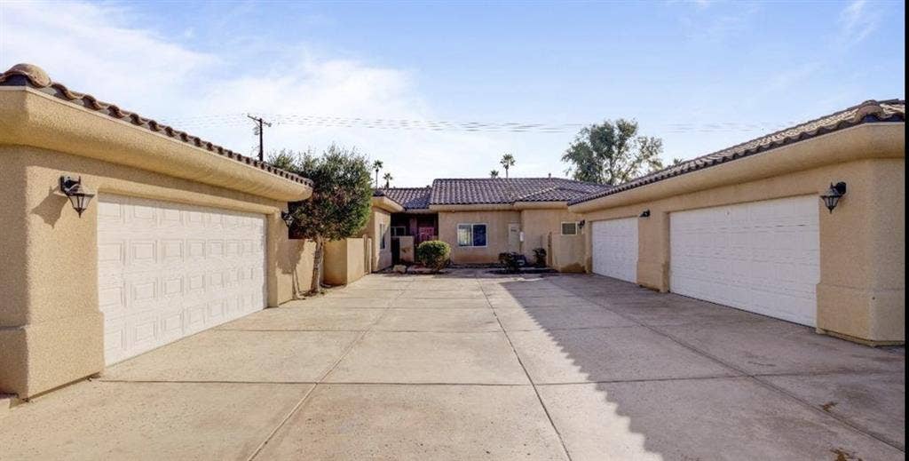 79821 Ave 42 Unit c Indio CA 92203