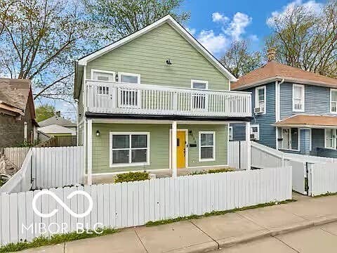 Fully furnished & close to downtown