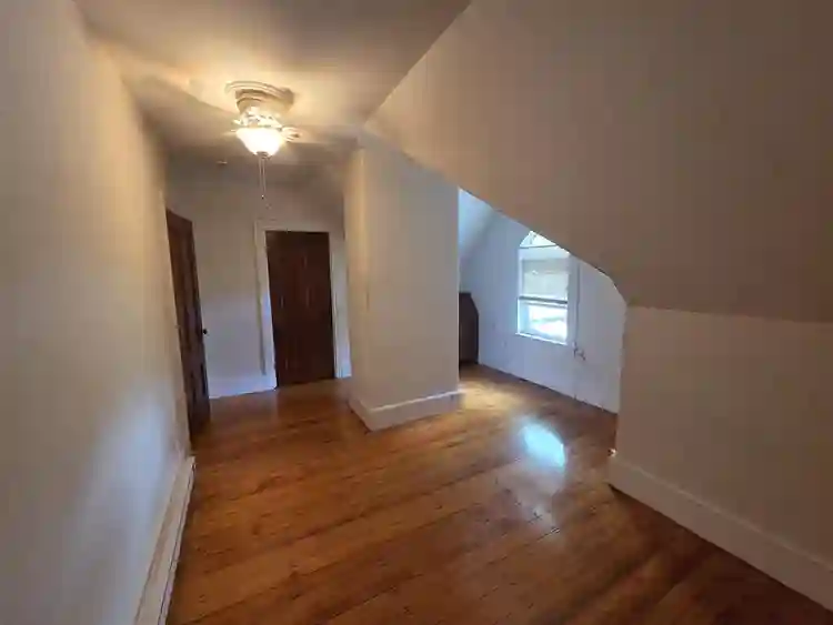 Housemate Wanted 9/1 for Cozy Room