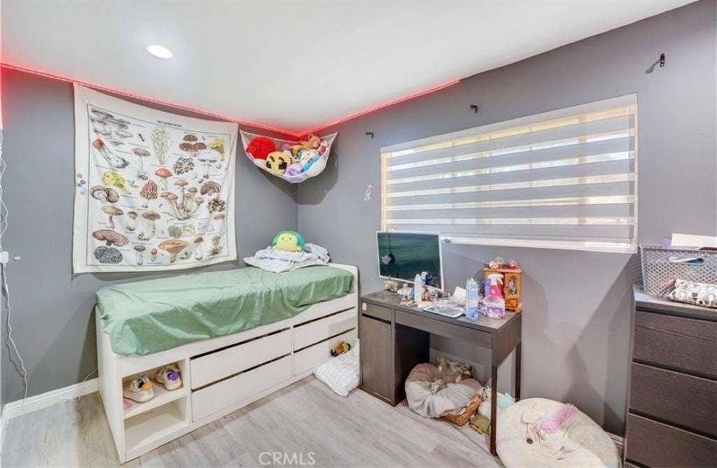 3 bedrooms in Beautiful house
