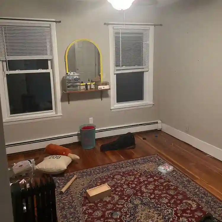 Room in apartment in Winthrop MA