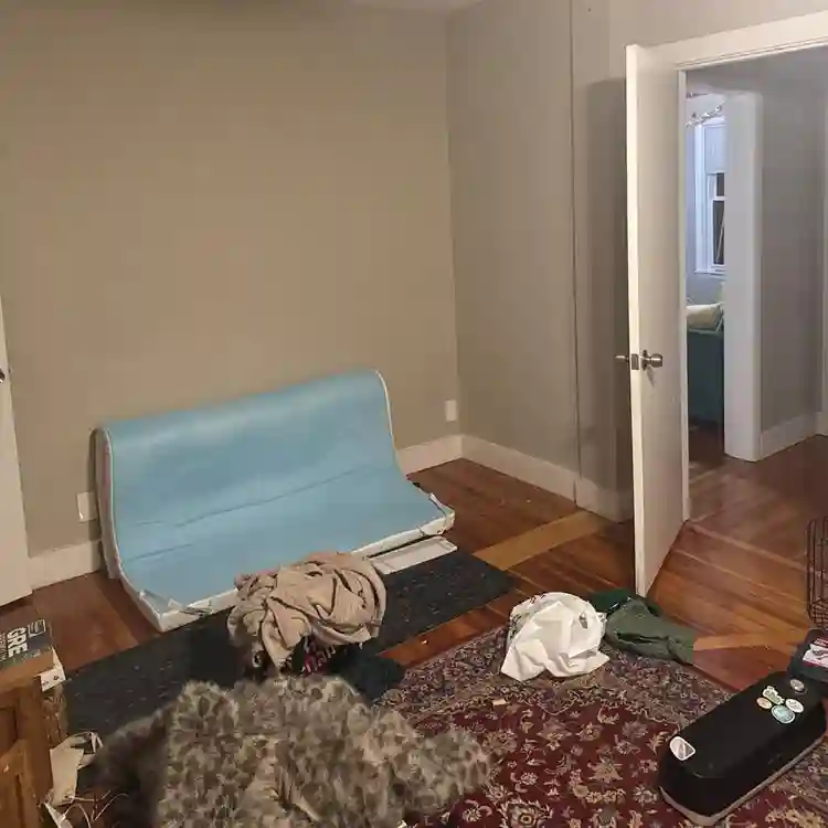 Room in apartment in Winthrop MA