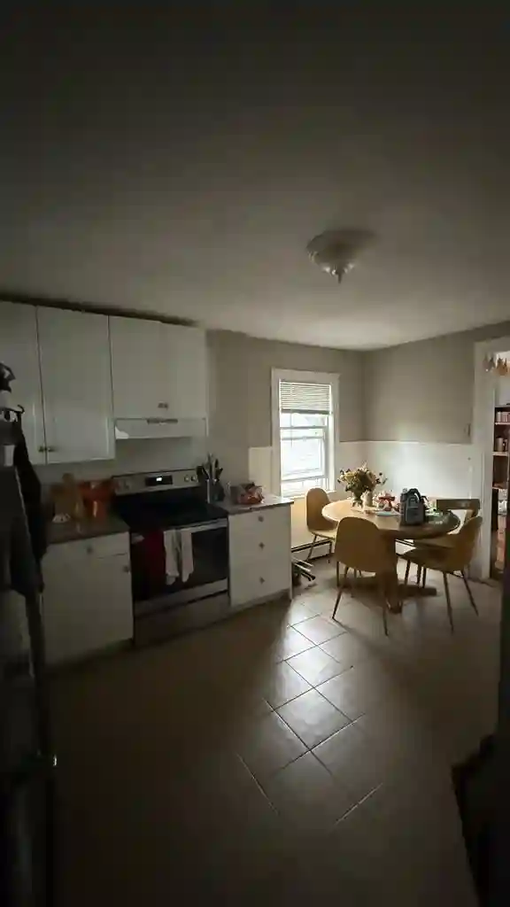 Room in apartment in Winthrop MA