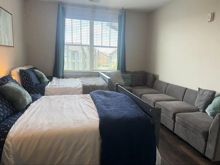 Furnished Room – Utilities Included