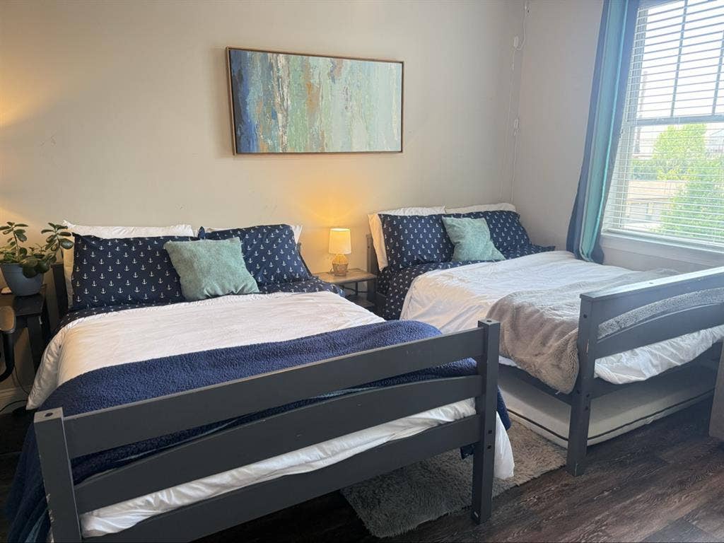 Furnished Room – Utilities Included