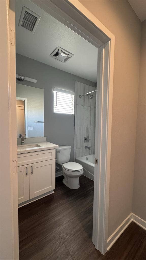 🏡PRIVATE ROOM + PRIVATE BATHROOM