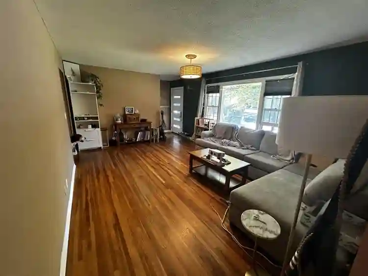 Room for rent -