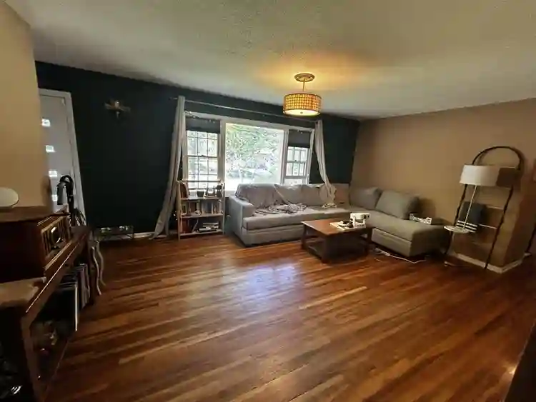 Room for rent -