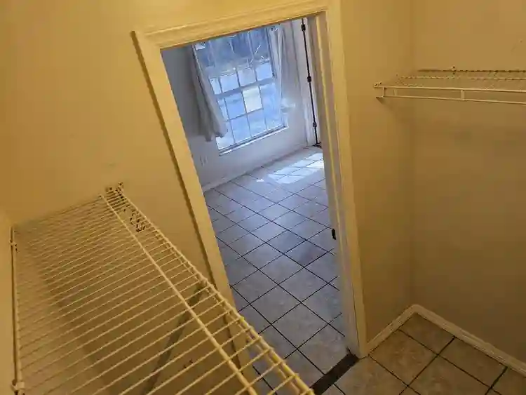 Big Room with bathroom and closet