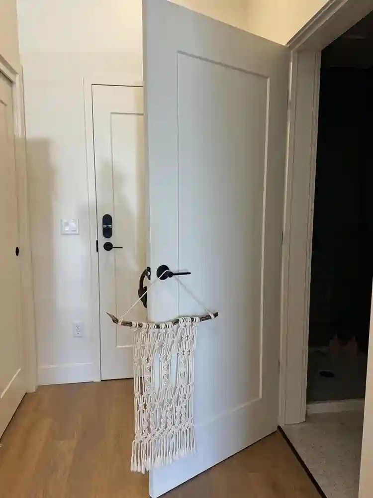 Studio Apartment for Lease Takeover