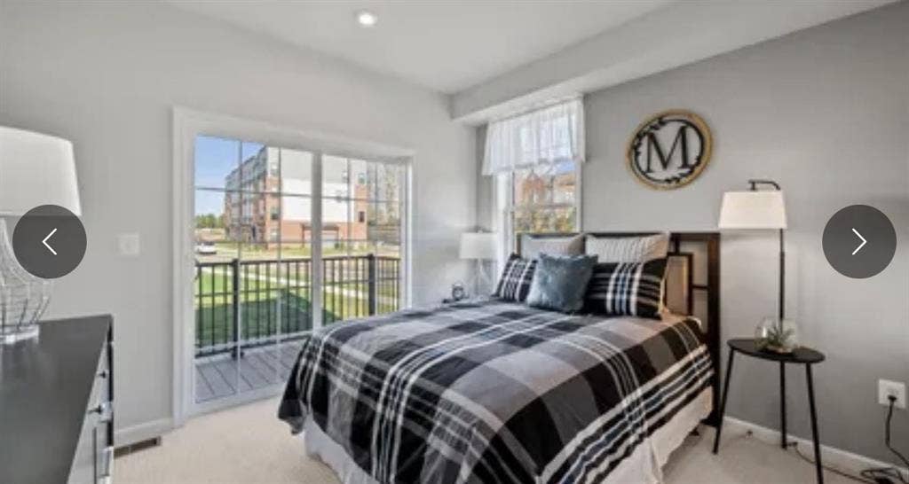 1-2 FEMALE roommates needed