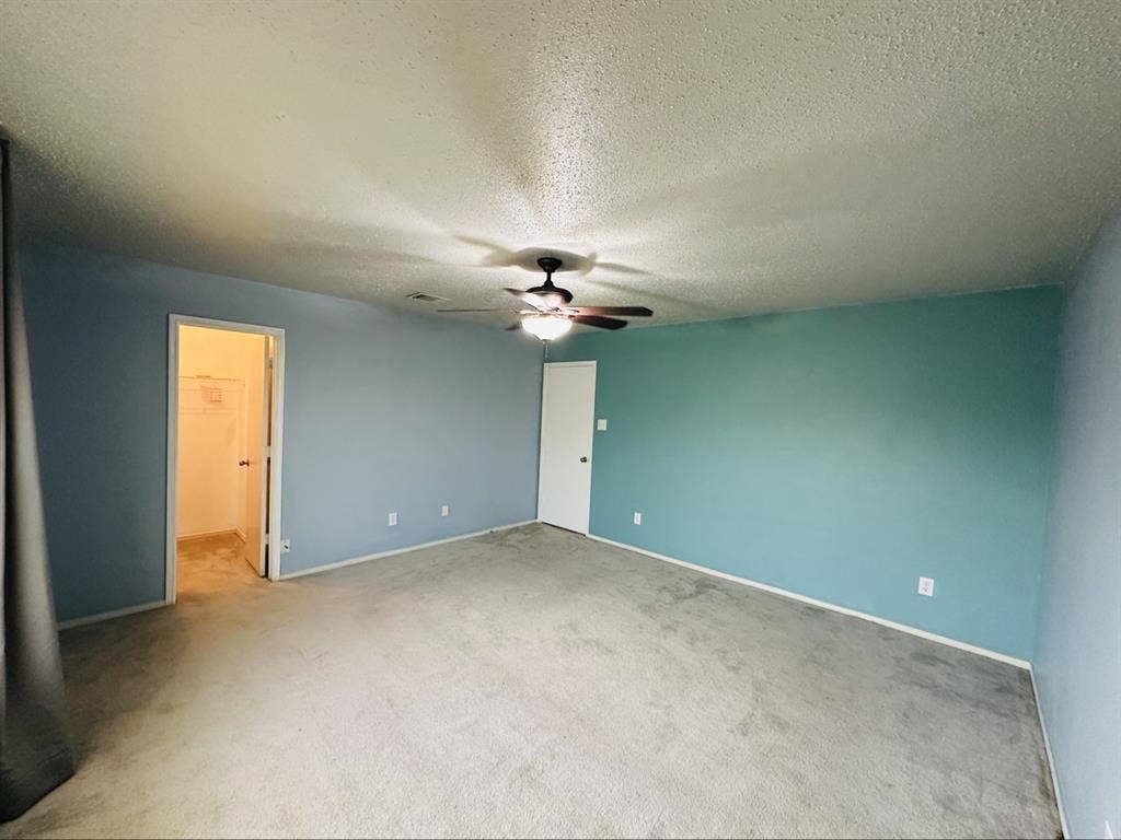 Fort Worth/Keller room available