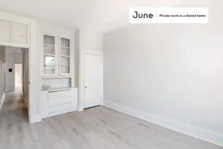 4 BR in Boston