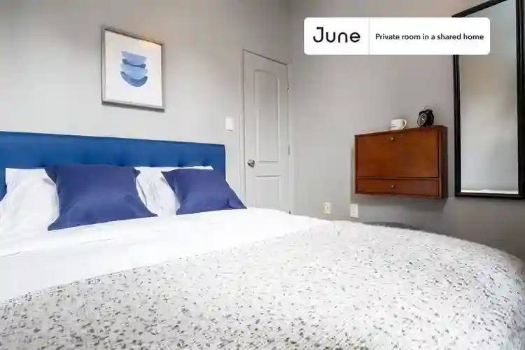 5 BR in New York City