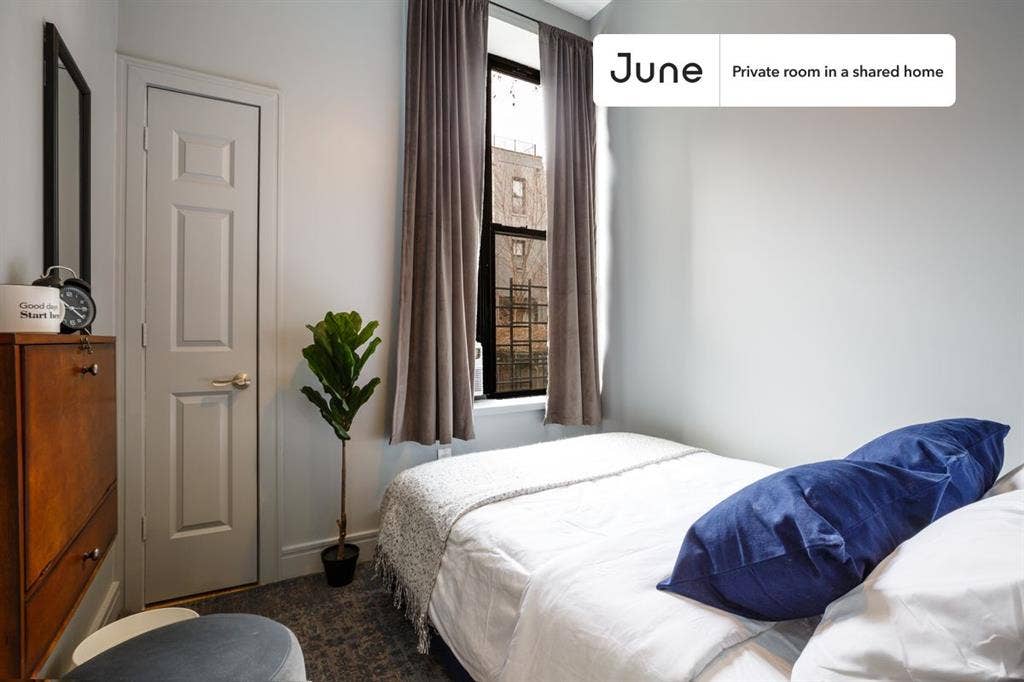 5 BR in New York City