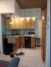 Private Bath, Private Comfort
