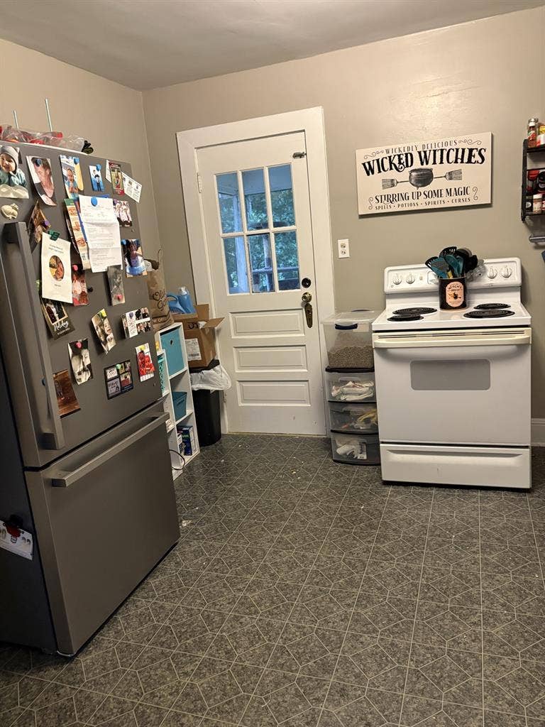 Room and space for rent.