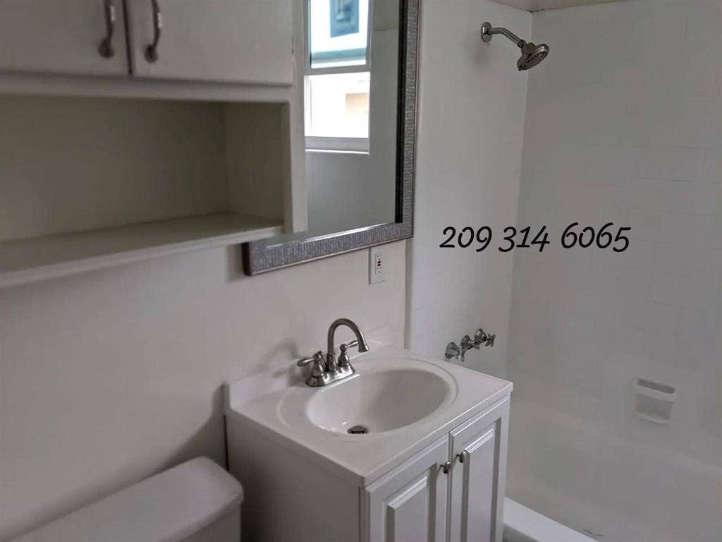 Completely remodeled one bedroom