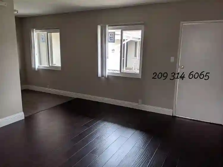 Completely remodeled one bedroom