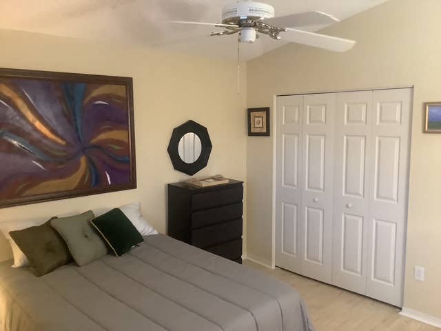Clean furnished room