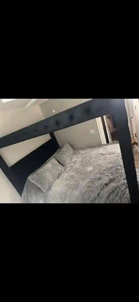 Furnished 1B/1B. $1,000/mo.