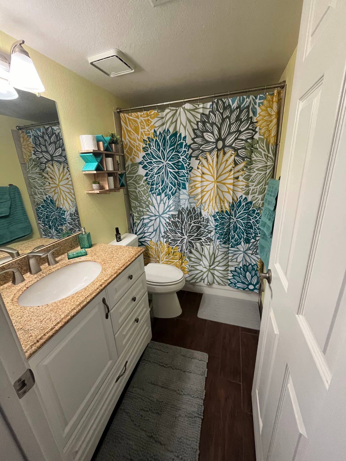 Peoria Room - $1000 utilities incl