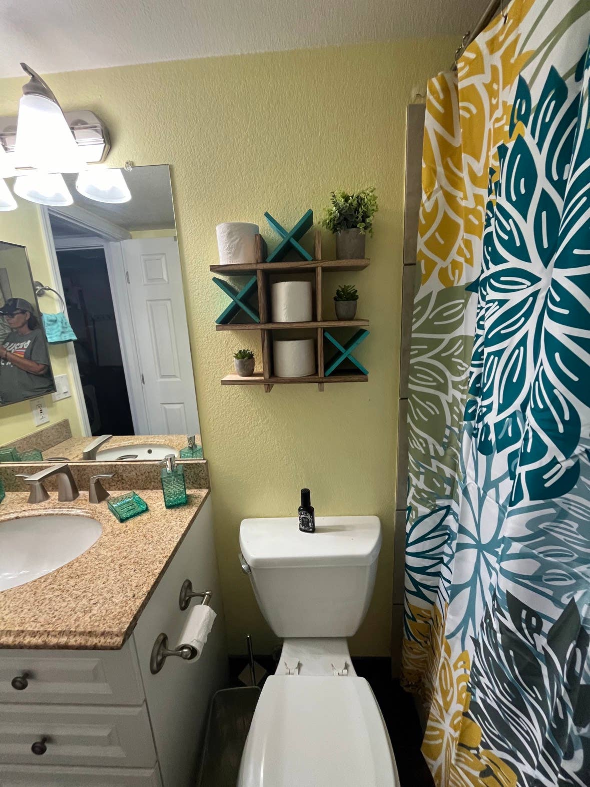 Peoria Room - $1000 utilities incl