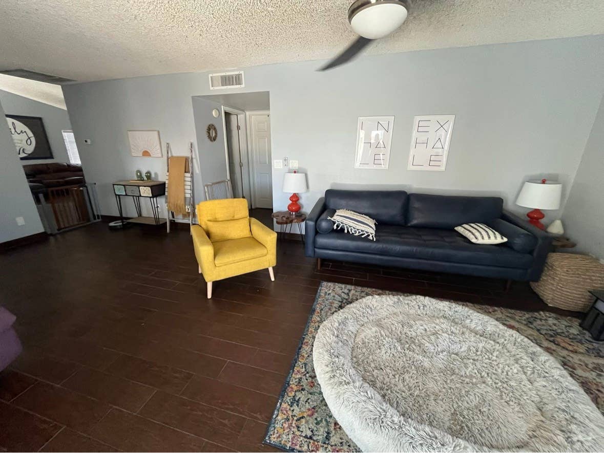 Peoria Room - $1000 utilities incl