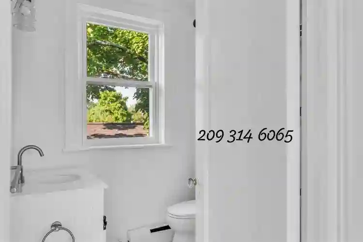 Completely remodeled one bedroom