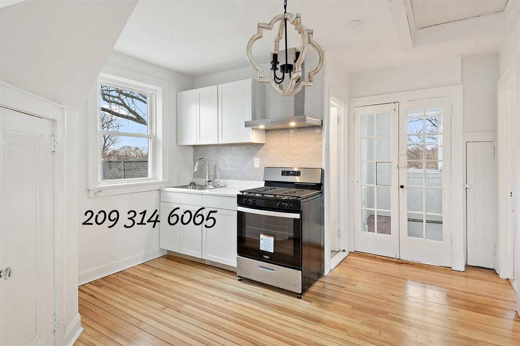 Completely remodeled one bedroom