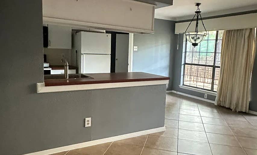 2 BR in Dallas